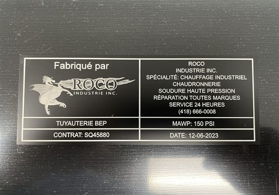 Plaque de fabricant en aluminium gravée des spécifications d’un véhicule d’intervention